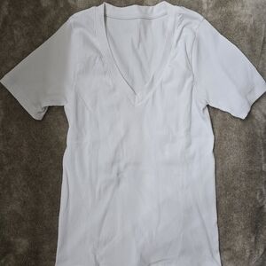 Athleta White Ribbed V-Neck Tee